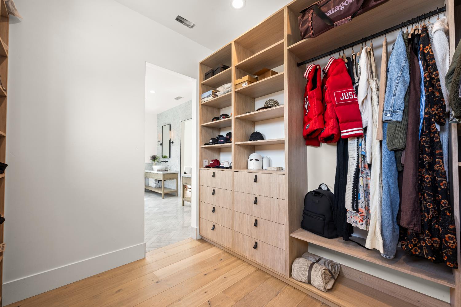 Detail Gallery Image 36 of 84 For 3320 Cherokee Trl, Loomis,  CA 95650 - 5 Beds | 3/1 Baths