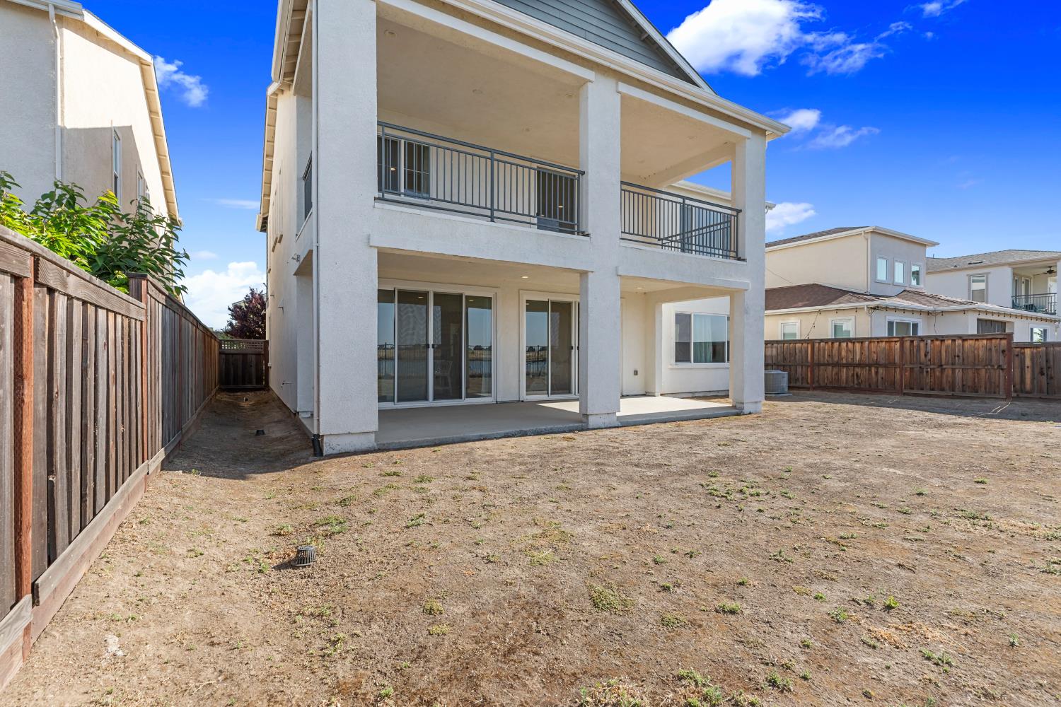 Detail Gallery Image 36 of 48 For 1674 Locksley Dr, Lathrop,  CA 95330 - 4 Beds | 3 Baths