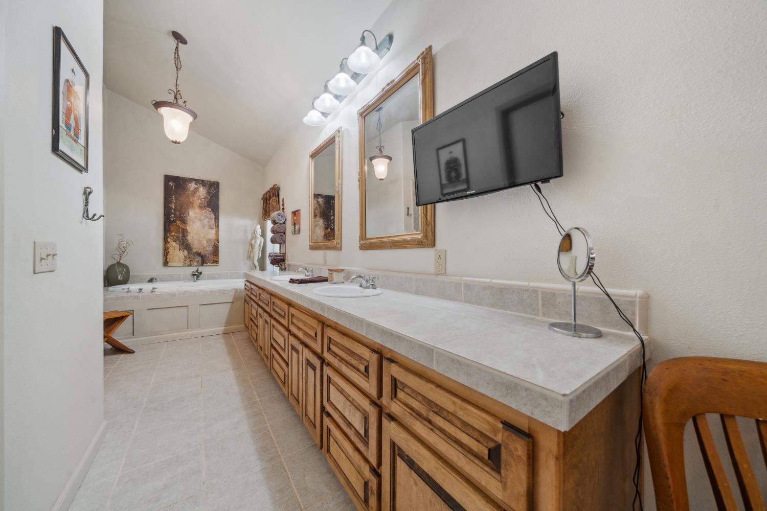 Detail Gallery Image 27 of 73 For 11321 New York Ranch Rd, Jackson,  CA 95642 - 3 Beds | 2/1 Baths