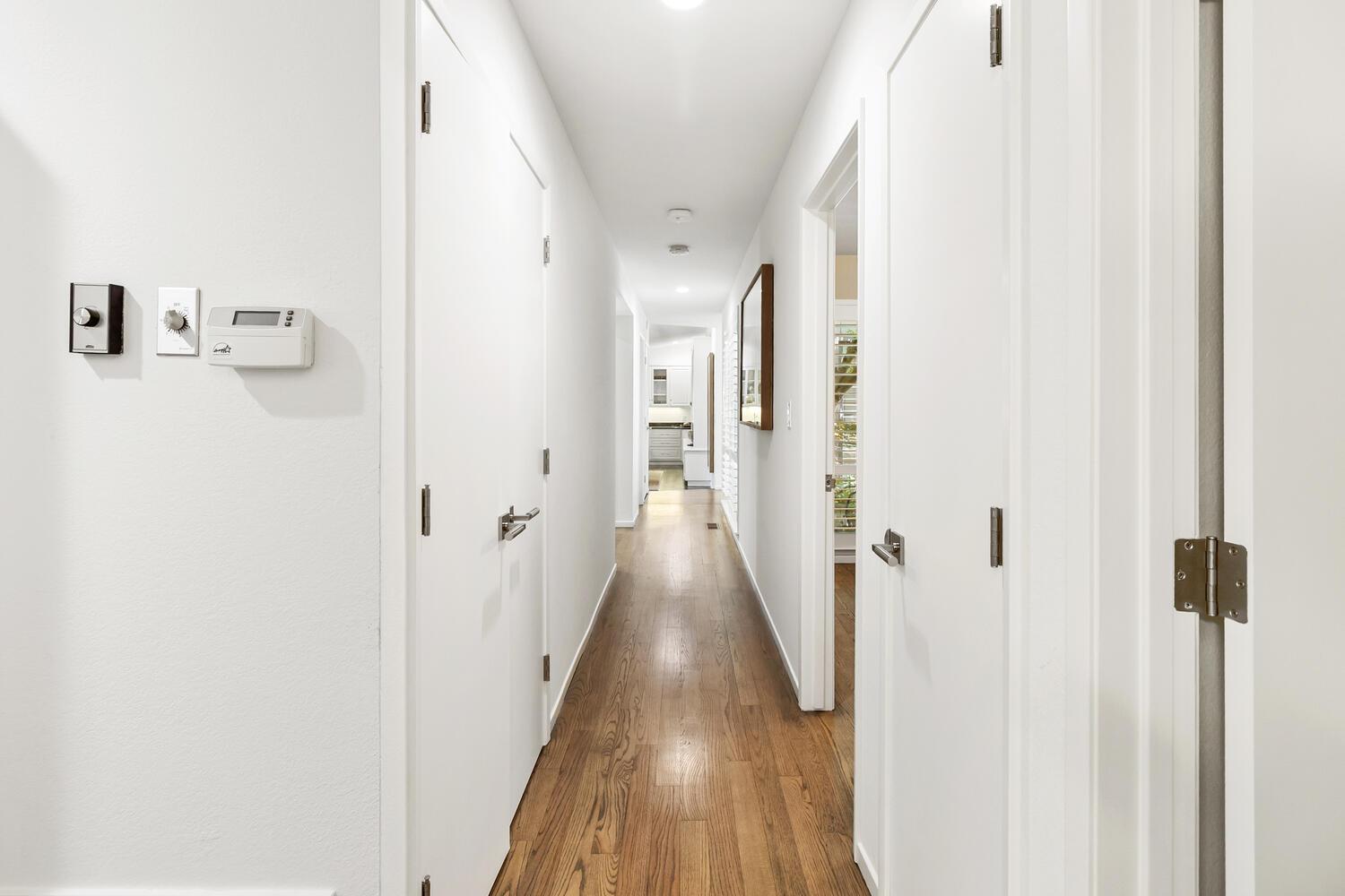 Detail Gallery Image 38 of 82 For 5910 River Glen Court, Carmichael,  CA 95608 - 4 Beds | 2/1 Baths