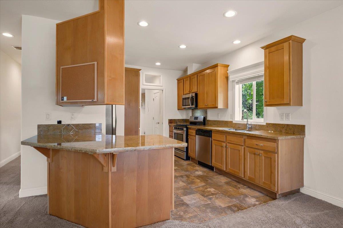 Detail Gallery Image 15 of 56 For 11397 Prospector Rd, Rough And Ready,  CA 95975 - 2 Beds | 2 Baths