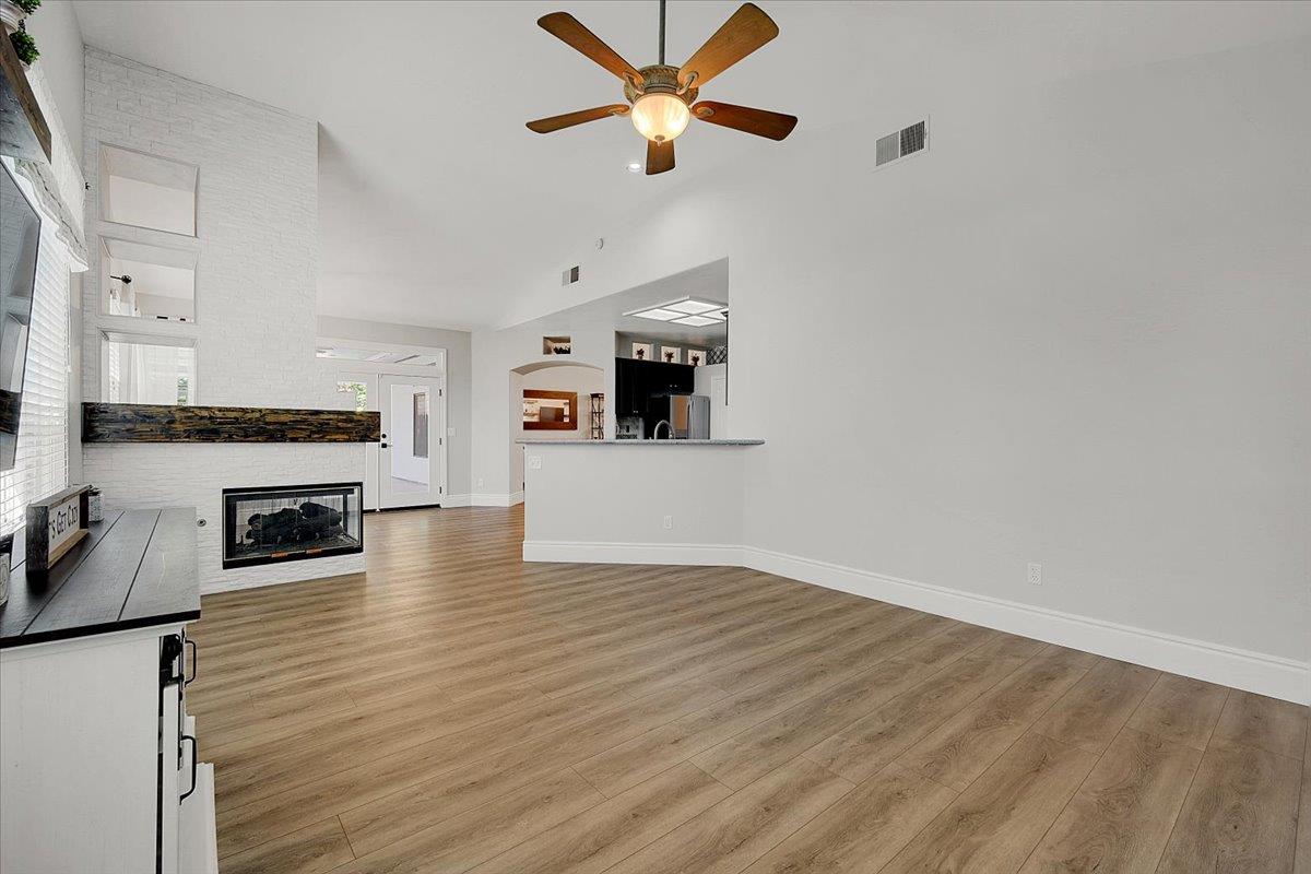 Detail Gallery Image 33 of 57 For 2018 Nand Dr, Yuba City,  CA 95993 - 3 Beds | 2 Baths