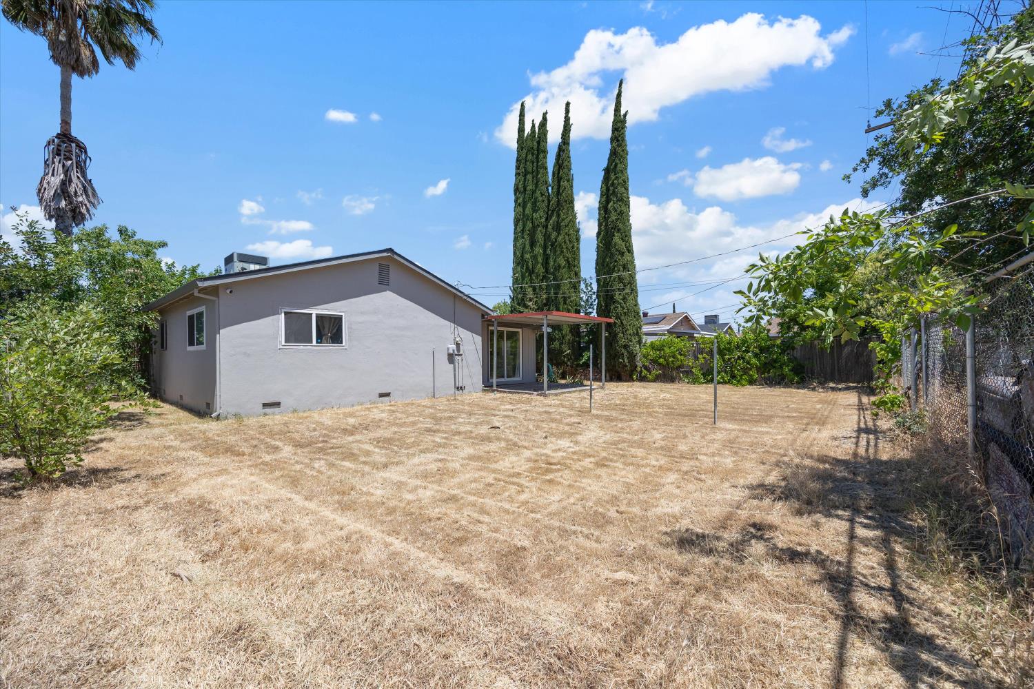 Detail Gallery Image 22 of 24 For 1012 Arrowhead Ave, Rio Linda,  CA 95673 - 3 Beds | 2 Baths