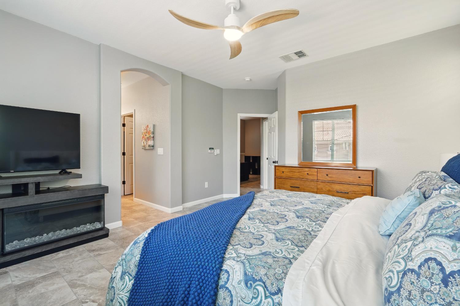 Detail Gallery Image 26 of 34 For 1600 Kentucky Way, Rocklin,  CA 95765 - 2 Beds | 2/1 Baths