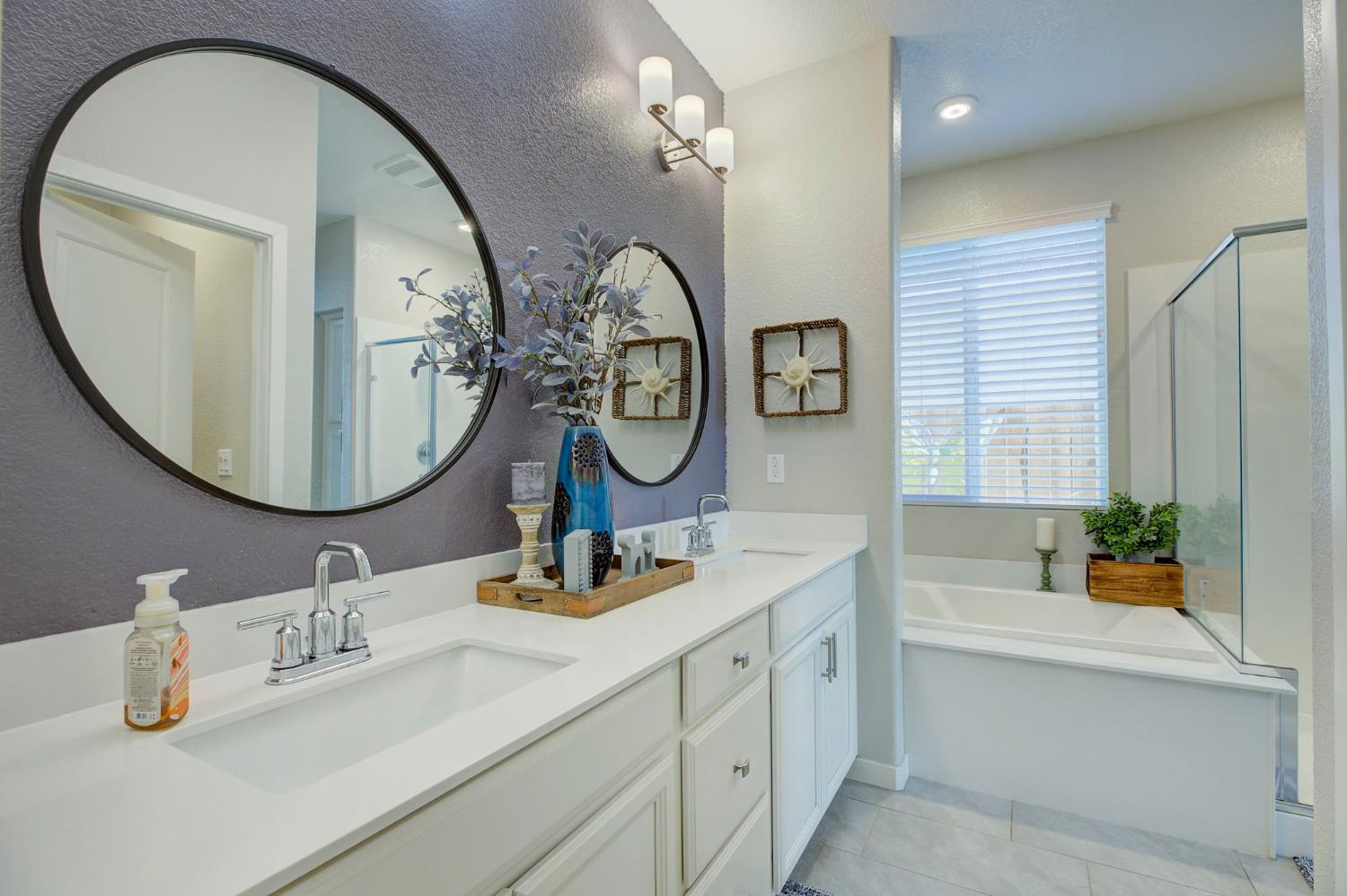 Detail Gallery Image 24 of 27 For 8755 Summer Sun Way, Elk Grove,  CA 95624 - 4 Beds | 3 Baths