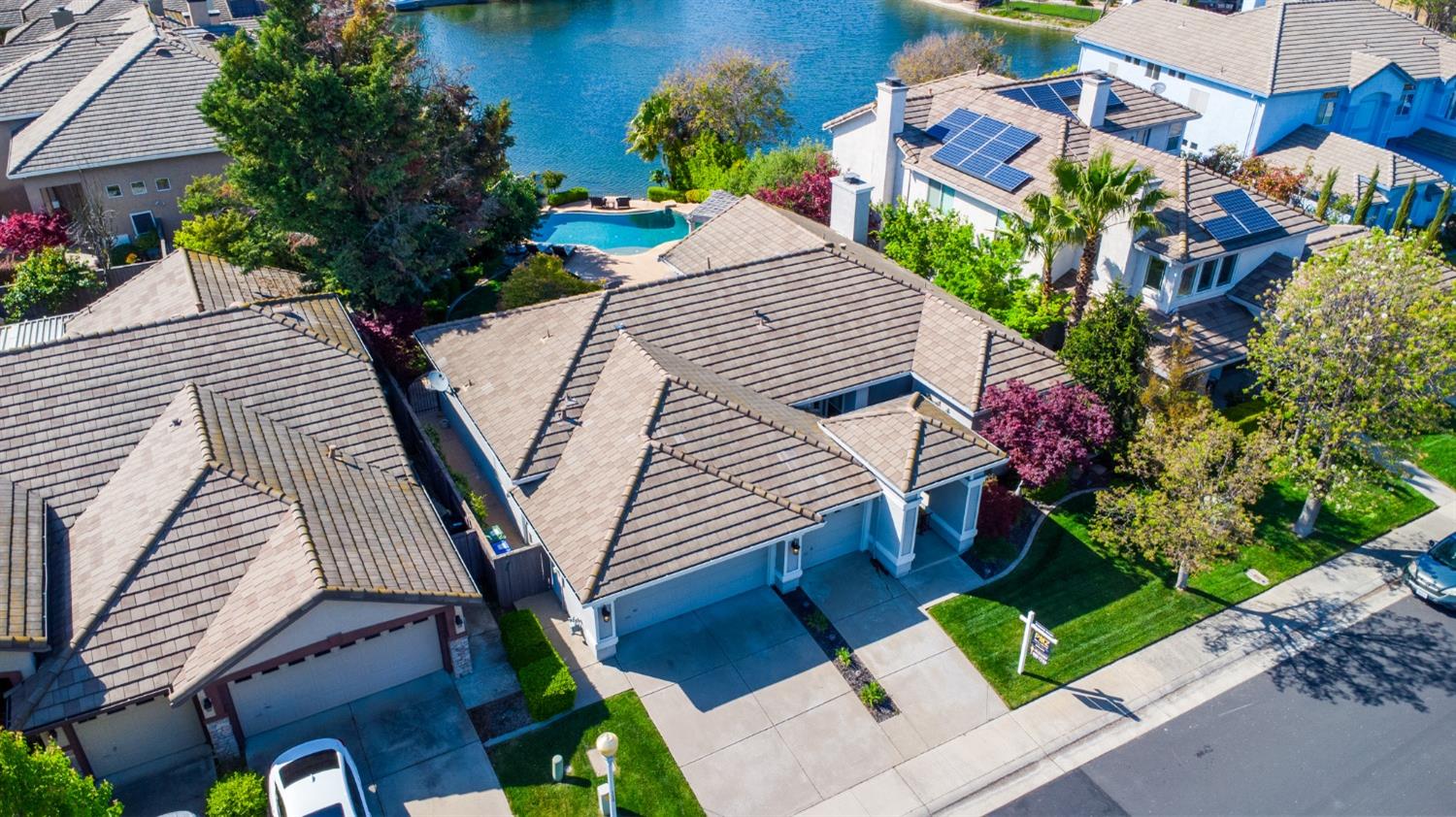 Detail Gallery Image 1 of 43 For 9238 Cape May Ct, Elk Grove,  CA 95758 - 4 Beds | 2 Baths