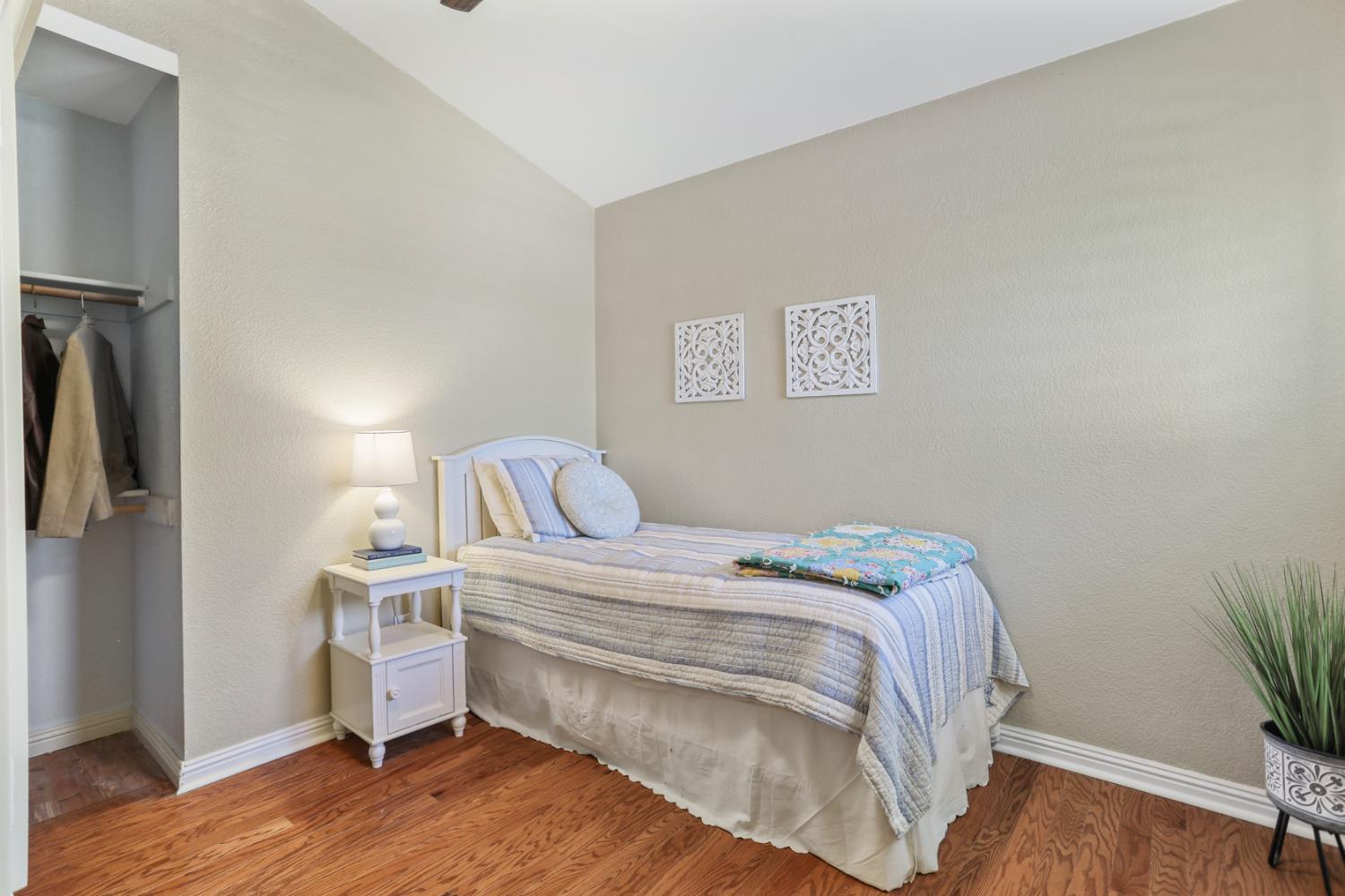 Detail Gallery Image 31 of 36 For 280 Arroyo Hondo Cir, Tracy,  CA 95376 - 3 Beds | 2/1 Baths
