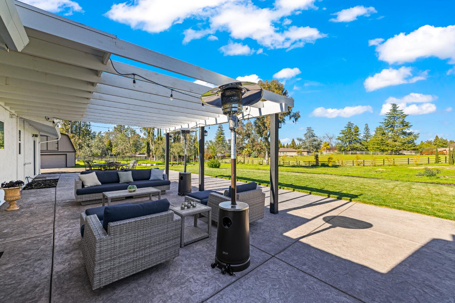 Detail Gallery Image 85 of 94 For 6615 Arabian Cir, Granite Bay,  CA 95746 - 5 Beds | 3 Baths