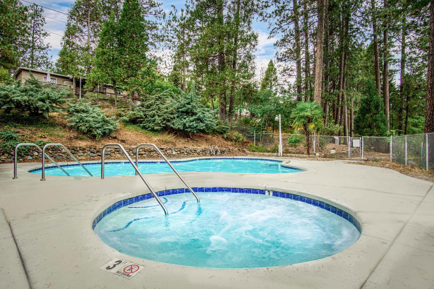 Detail Gallery Image 43 of 51 For 1567 Mulberry Dr, Grass Valley,  CA 95945 - 2 Beds | 2 Baths