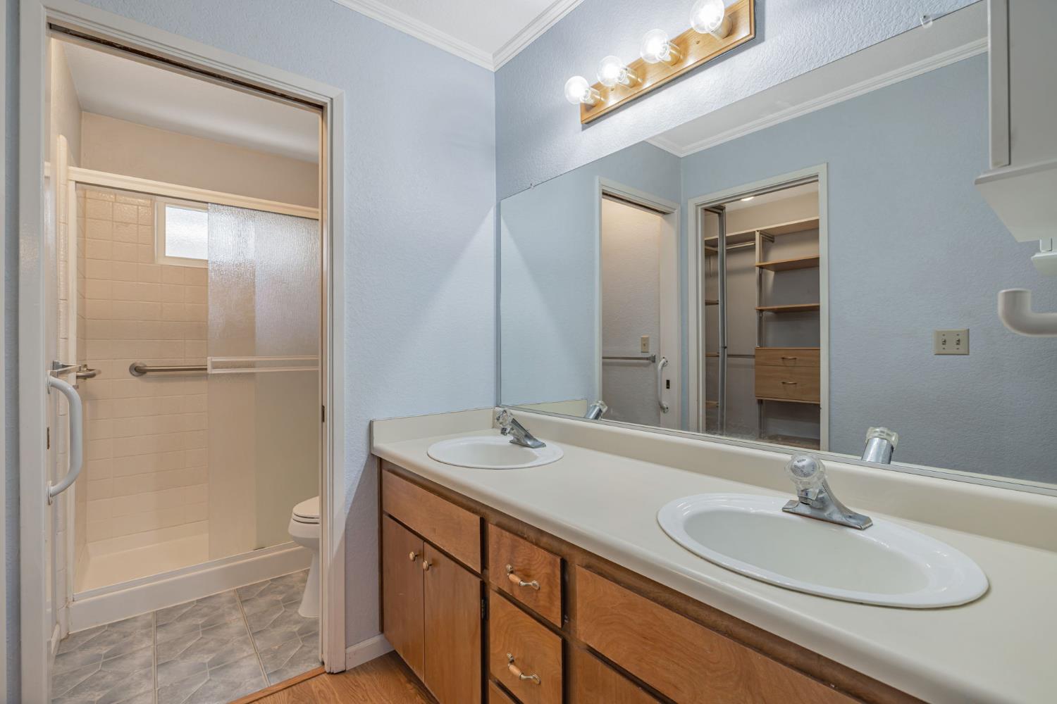 Detail Gallery Image 20 of 37 For 6818 Flaming Arrow Dr, Citrus Heights,  CA 95621 - 3 Beds | 2 Baths
