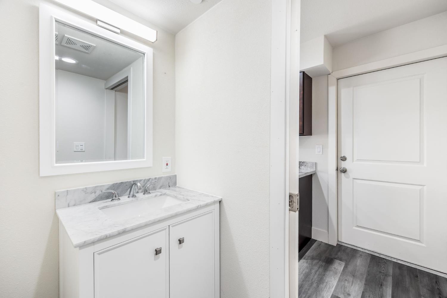 Detail Gallery Image 39 of 81 For 2409 Cava Ct, Sacramento,  CA 95825 - – Beds | – Baths