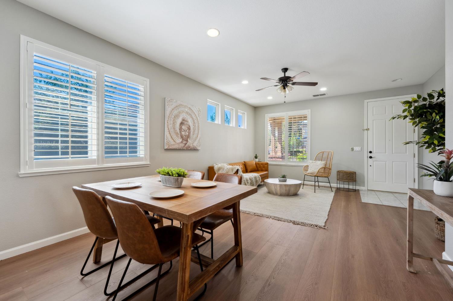 Detail Gallery Image 7 of 30 For 2192 Sherington Way, Sacramento,  CA 95835 - 3 Beds | 2 Baths