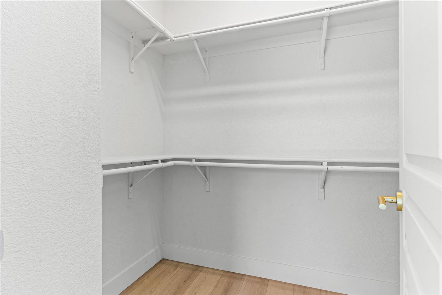 Detail Gallery Image 45 of 63 For 156 Bristol Way, Yuba City,  CA 95993 - 5 Beds | 2/1 Baths
