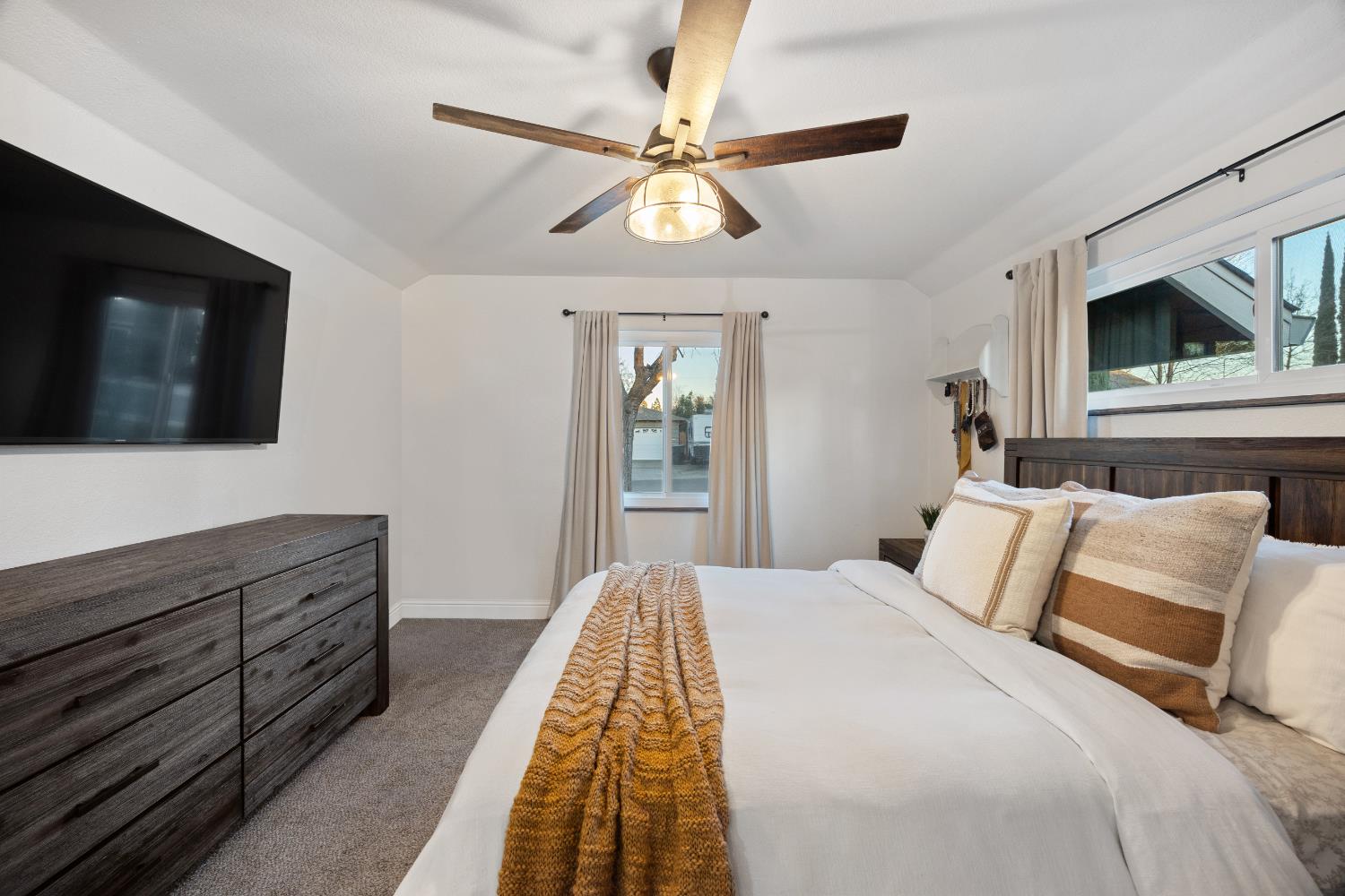 Detail Gallery Image 20 of 36 For 4519 Onyx Way, Carmichael,  CA 95608 - 3 Beds | 2 Baths