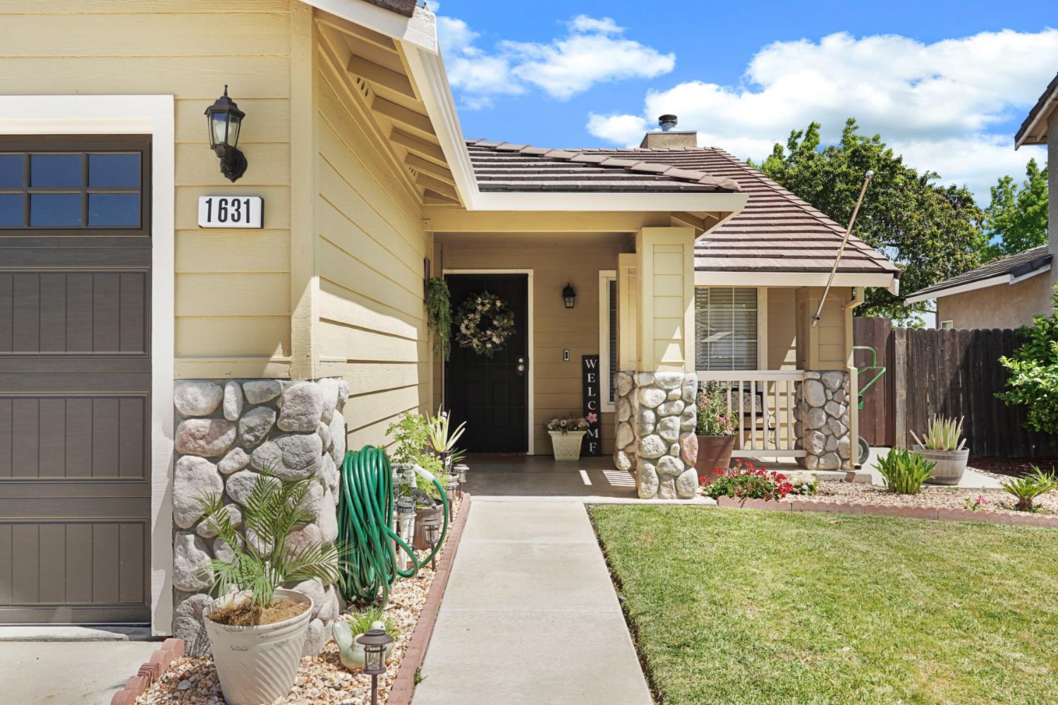 Bayberry Lane, Tracy, California image 7