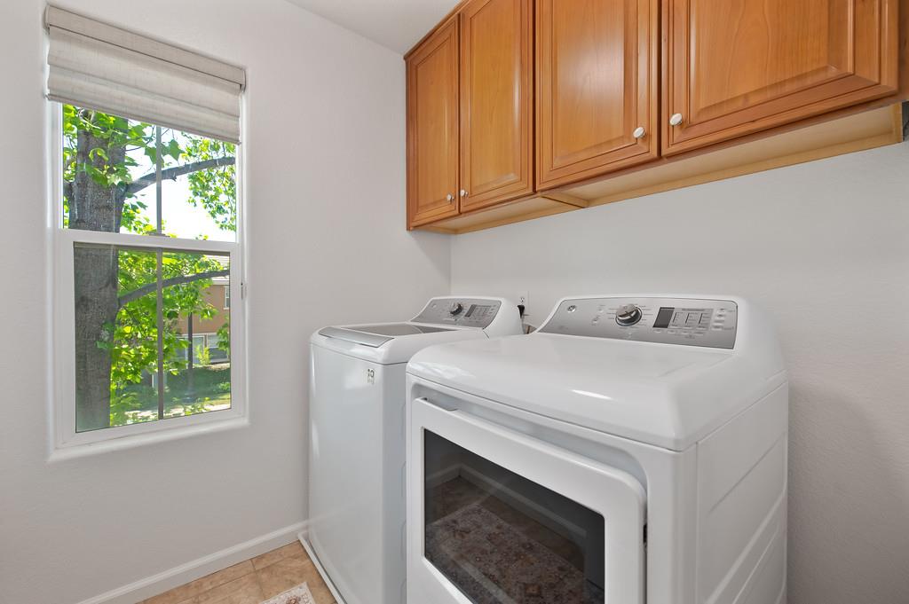 Detail Gallery Image 19 of 31 For 1301 Dante Cir, Roseville,  CA 95678 - 2 Beds | 2/1 Baths