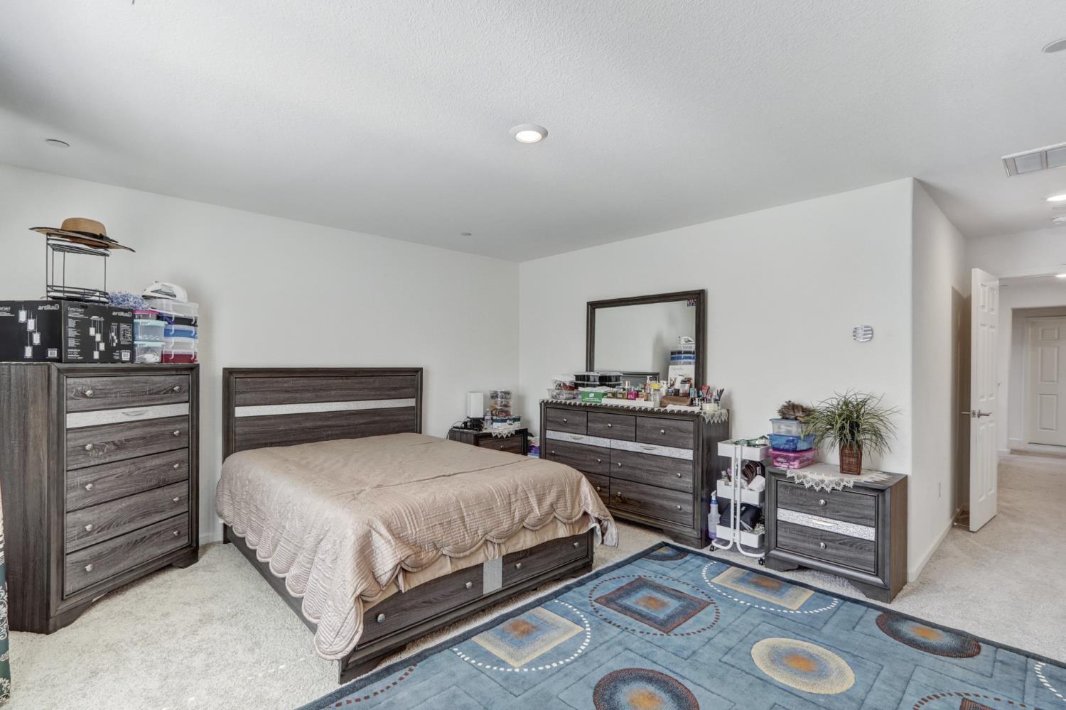 Detail Gallery Image 13 of 31 For 8150 S Kramer Ranch Ln, Elk Grove,  CA 95758 - 3 Beds | 2/1 Baths