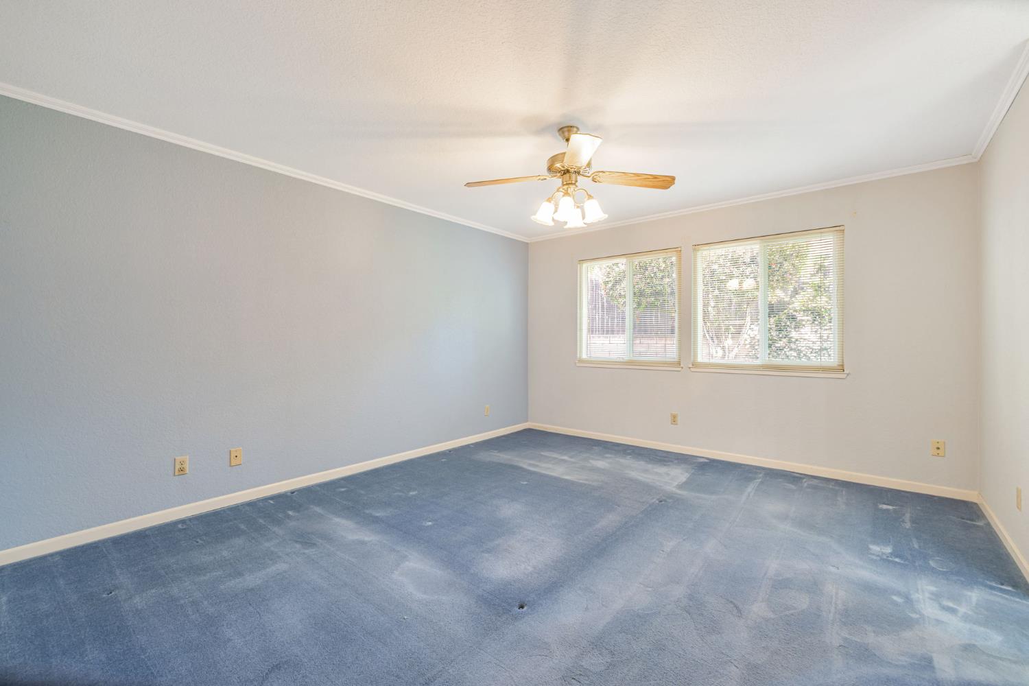 Detail Gallery Image 16 of 37 For 6818 Flaming Arrow Dr, Citrus Heights,  CA 95621 - 3 Beds | 2 Baths