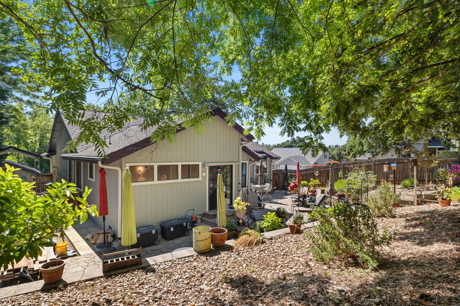 Detail Gallery Image 43 of 53 For 100 Boxler Ct, Folsom,  CA 95630 - 3 Beds | 2 Baths