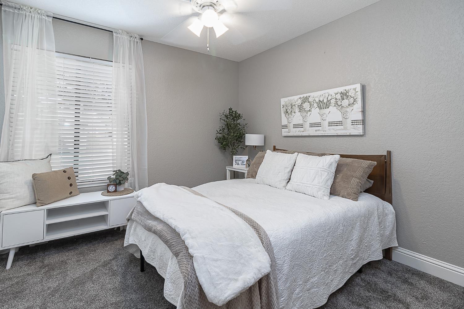 Detail Gallery Image 13 of 31 For 1110 Cedar Creek Dr #1,  Modesto,  CA 95355 - 2 Beds | 2 Baths