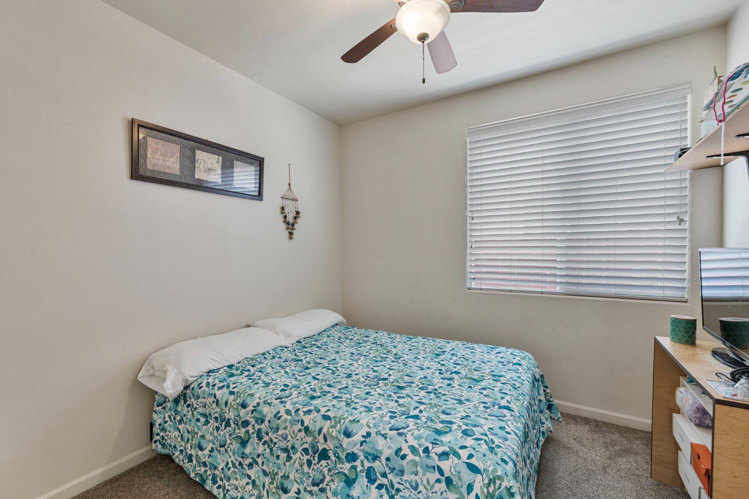 Detail Gallery Image 20 of 25 For 2081 Tangerine Ave, Madera,  CA 93637 - 3 Beds | 2 Baths
