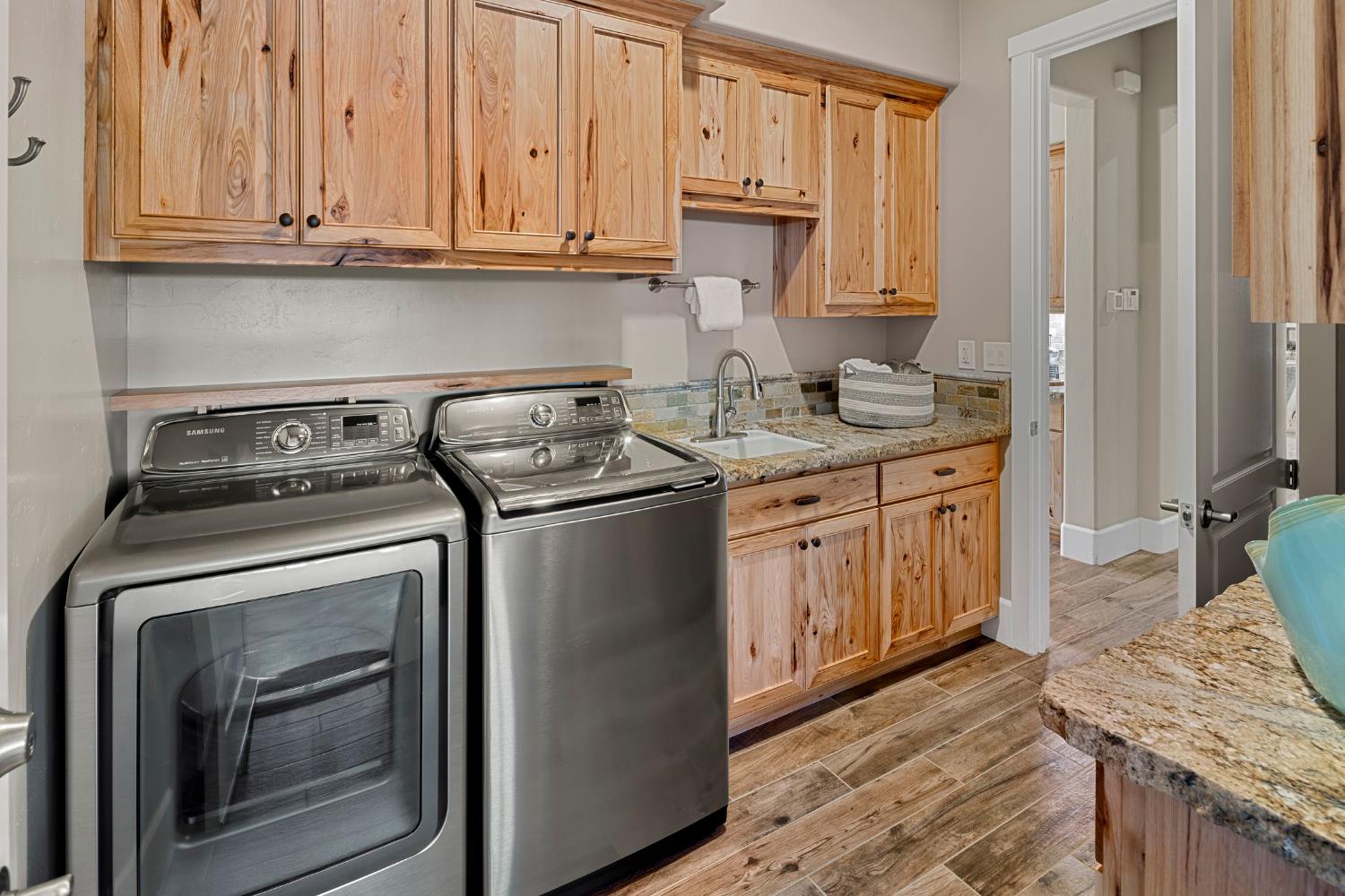 Detail Gallery Image 35 of 48 For 1720 Avian Hill Pl, Lincoln,  CA 95648 - 2 Beds | 2/1 Baths