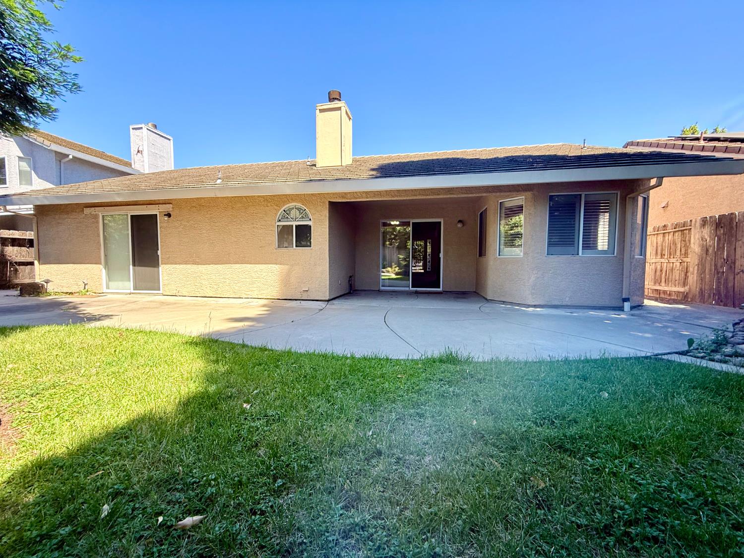 Detail Gallery Image 36 of 46 For 5271 Barbados Cir, Stockton,  CA 95210 - 4 Beds | 2 Baths