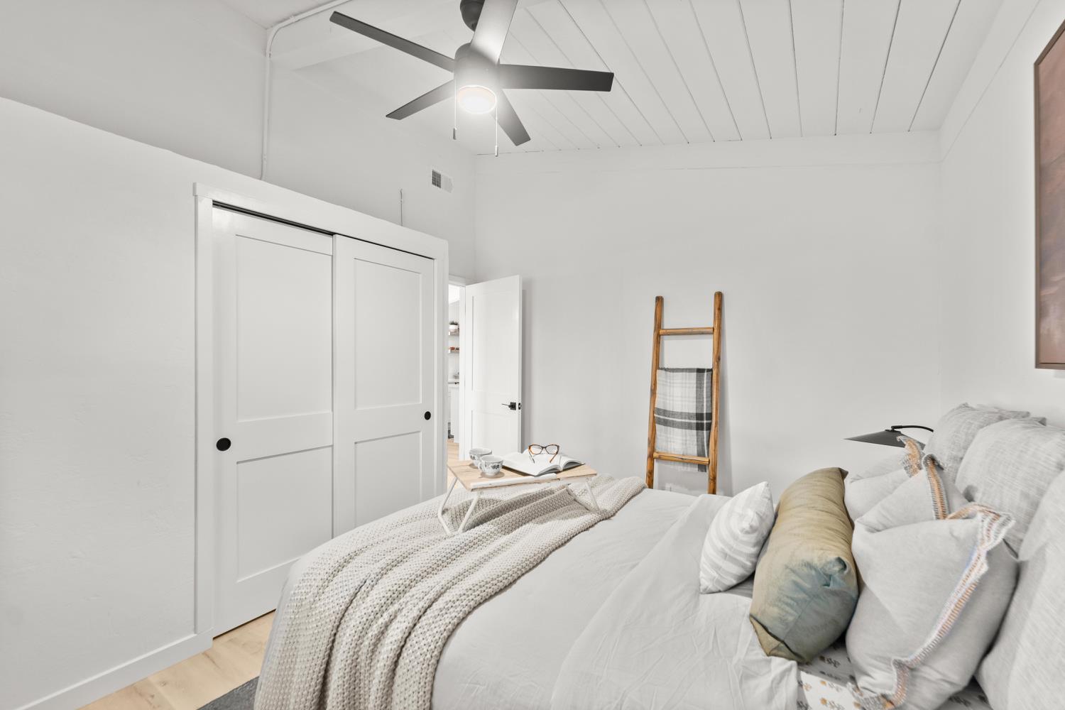 Detail Gallery Image 25 of 42 For 5500 73rd St, Sacramento,  CA 95820 - 3 Beds | 1 Baths