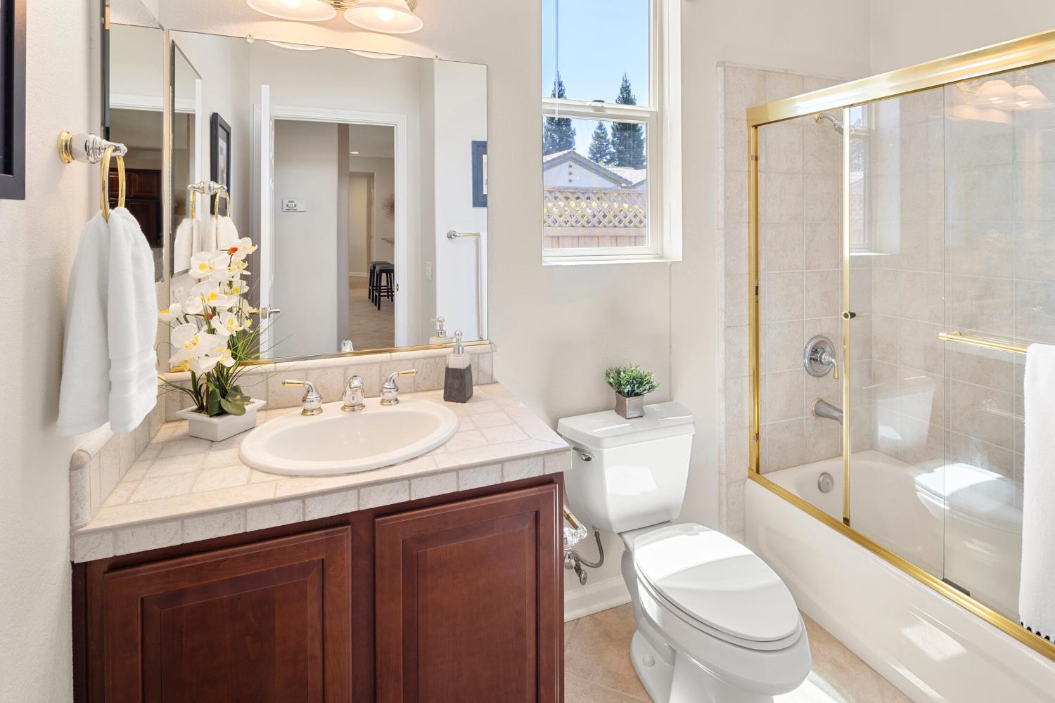 Detail Gallery Image 32 of 60 For 2160 Stone House Cir, Lincoln,  CA 95648 - 2 Beds | 2 Baths