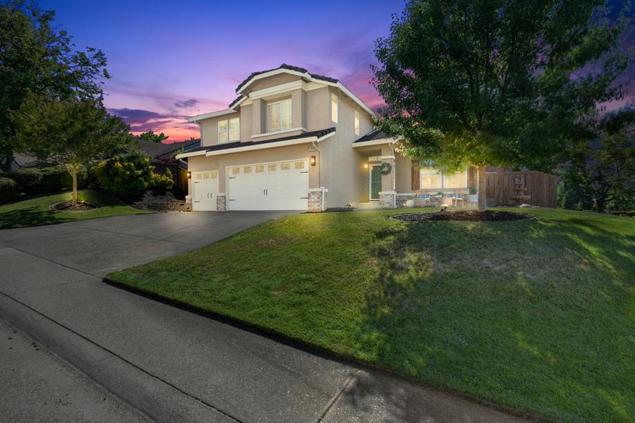 Detail Gallery Image 5 of 82 For 5802 Thoroughbred Ct, Rocklin,  CA 95677 - 4 Beds | 3 Baths
