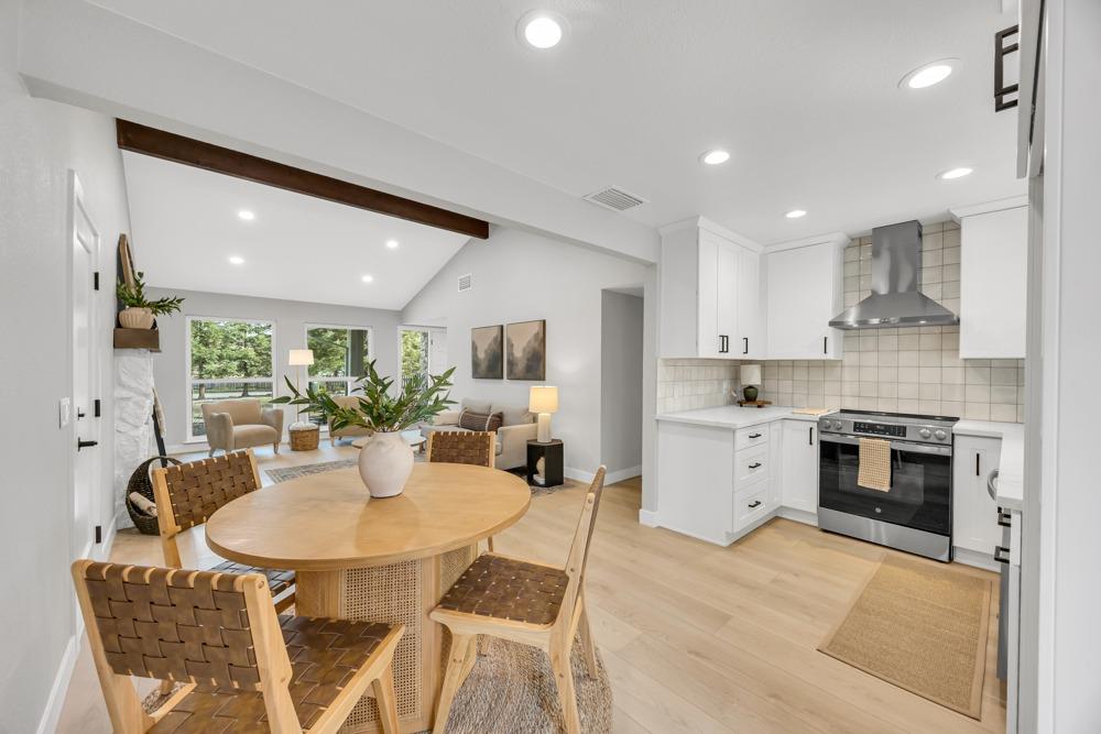 Detail Gallery Image 14 of 43 For 7652 Leineke Ln, Citrus Heights,  CA 95610 - 3 Beds | 2 Baths