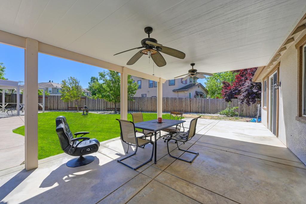 Detail Gallery Image 47 of 71 For 10317 Moura Ct, Elk Grove,  CA 95757 - 4 Beds | 2/1 Baths