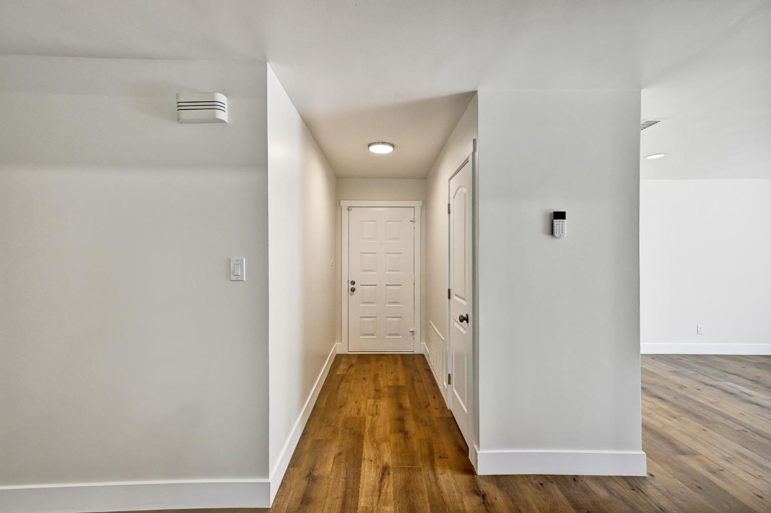 Detail Gallery Image 6 of 34 For 6300 Tanbark Ct, Citrus Heights,  CA 95621 - 3 Beds | 2 Baths