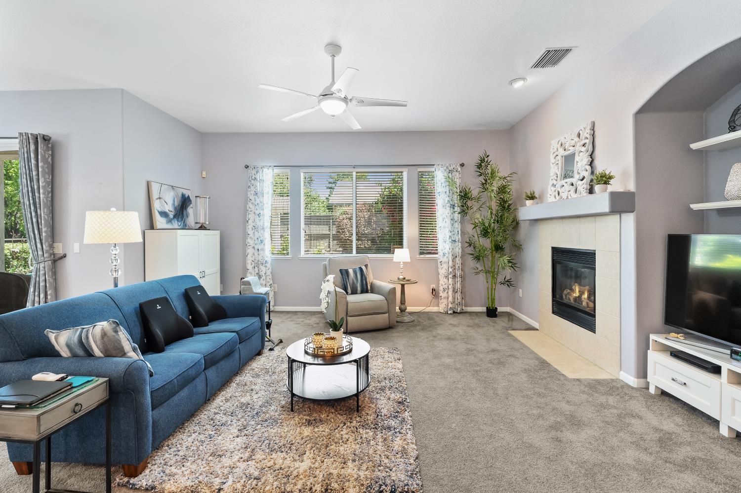Detail Gallery Image 24 of 65 For 9501 Misty Cove Ln, Elk Grove,  CA 95758 - 2 Beds | 2 Baths
