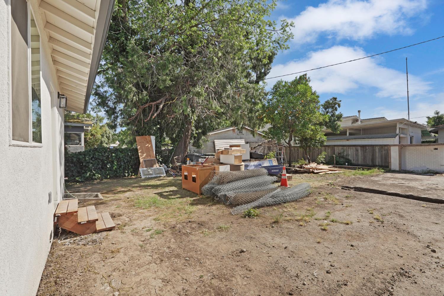 Detail Gallery Image 29 of 33 For 1237 S Commerce St, Stockton,  CA 95206 - 3 Beds | 2 Baths