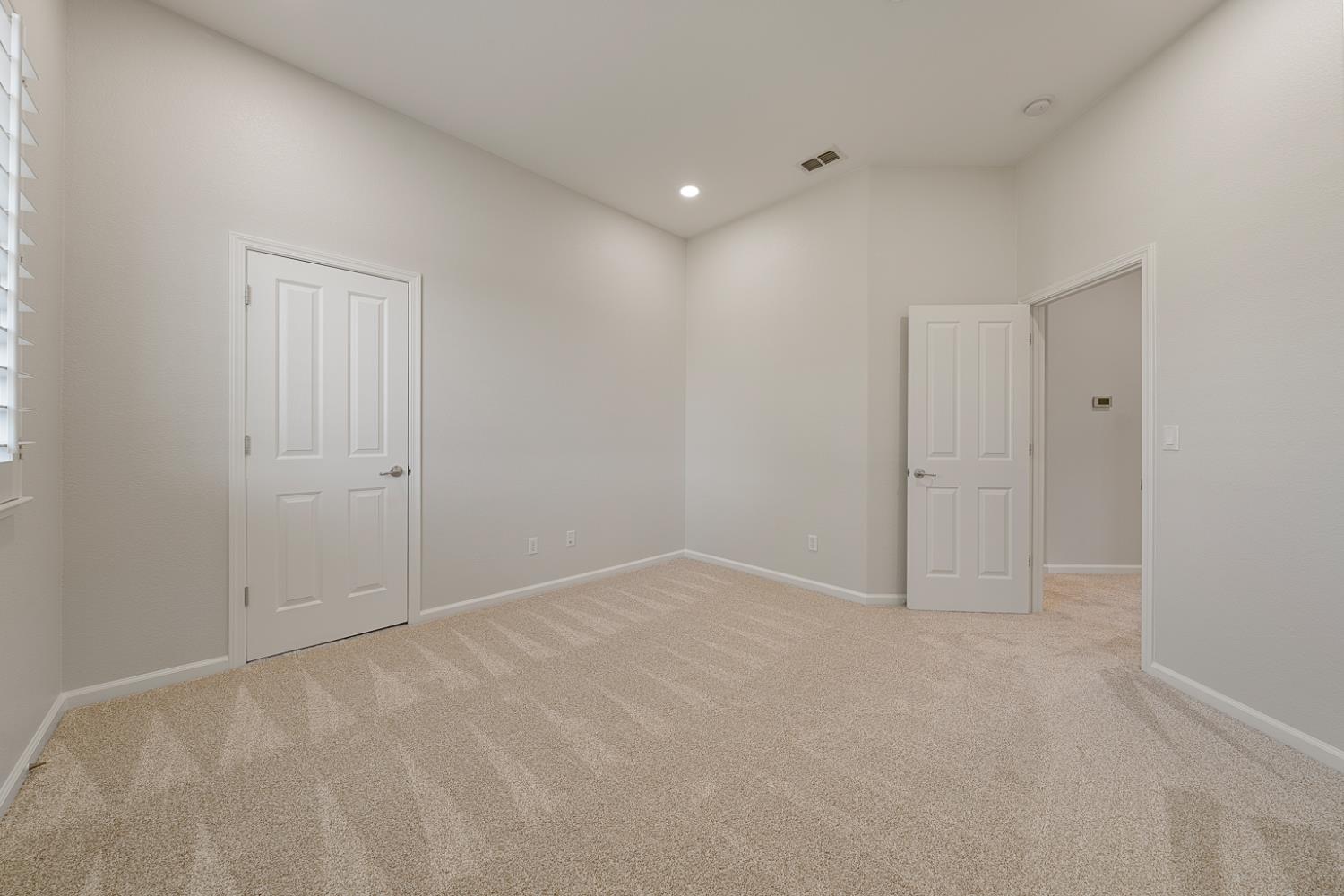 Detail Gallery Image 38 of 90 For 9461 Crossrail Dr, Wilton,  CA 95693 - 5 Beds | 3 Baths