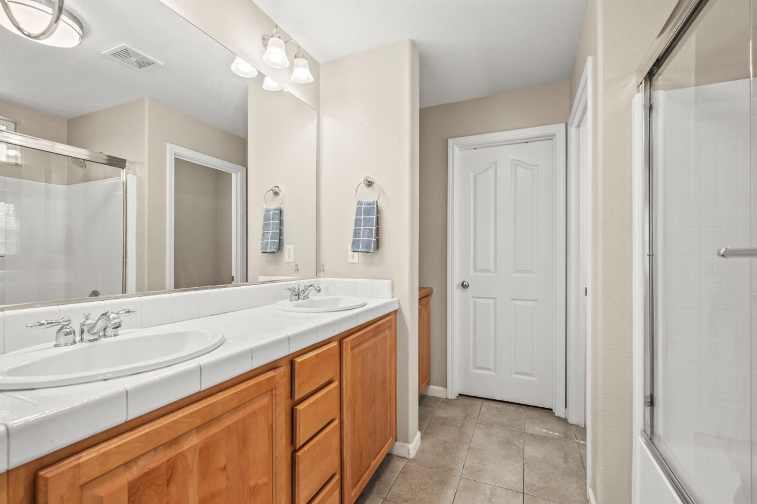 Detail Gallery Image 20 of 34 For 8596 Cortina Cir, Roseville,  CA 95678 - 3 Beds | 2/1 Baths