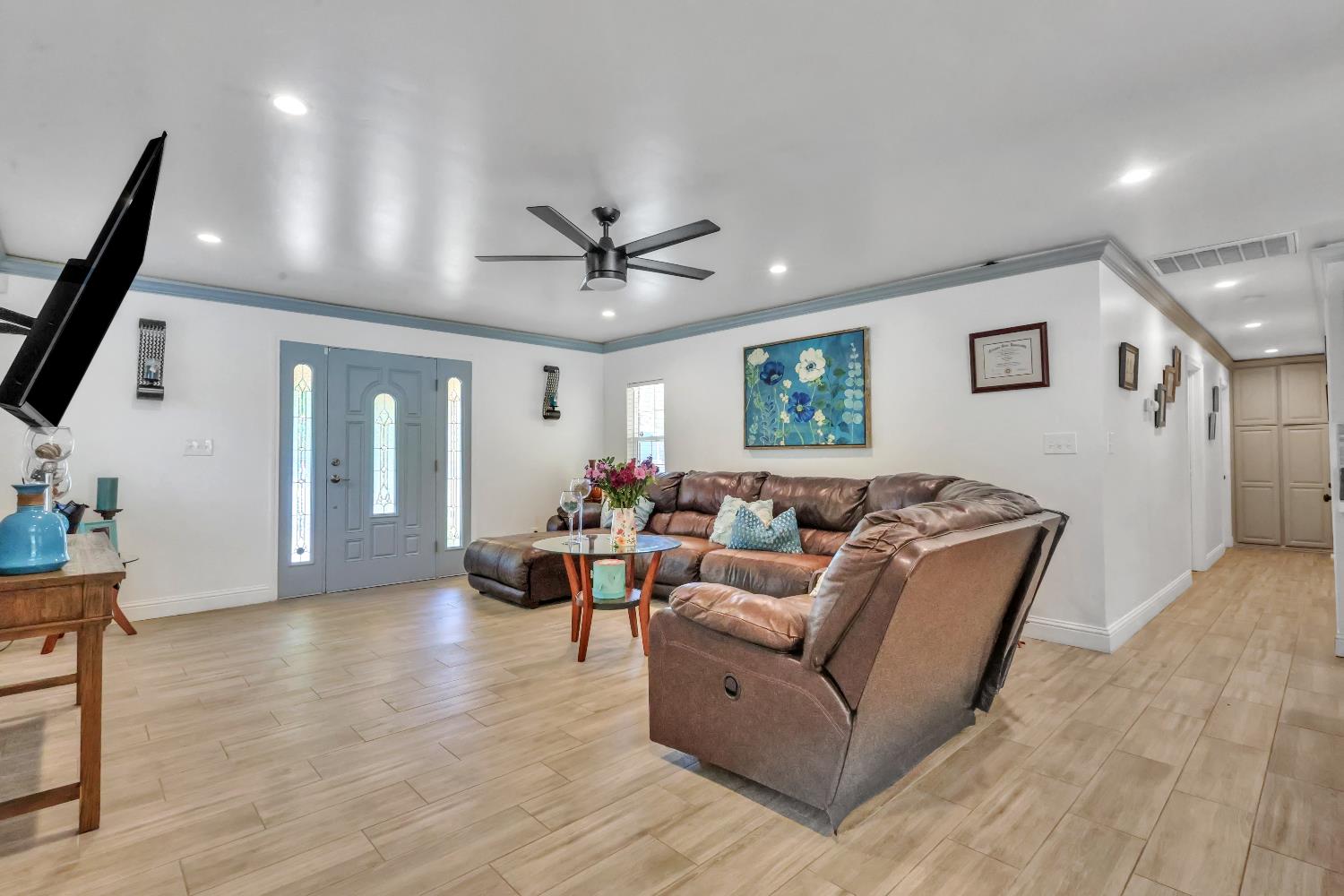 Detail Gallery Image 23 of 66 For 8033 Sunrise Blvd, Citrus Heights,  CA 95610 - 4 Beds | 3 Baths