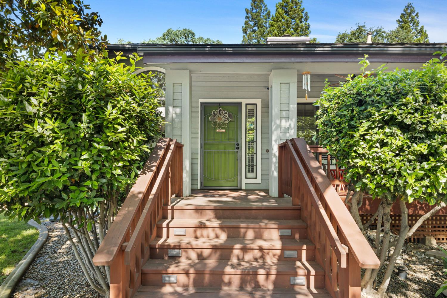 Detail Gallery Image 6 of 53 For 100 Boxler Ct, Folsom,  CA 95630 - 3 Beds | 2 Baths