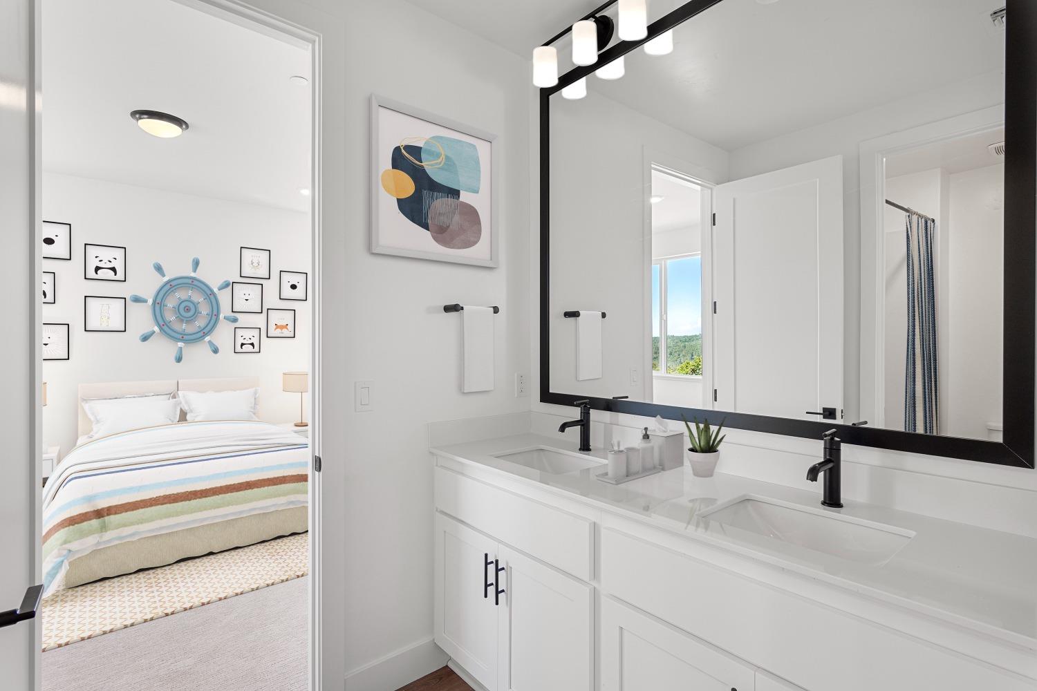 Detail Gallery Image 13 of 17 For 428 Canyon Creek Dr, Auburn,  CA 95603 - 5 Beds | 4/1 Baths