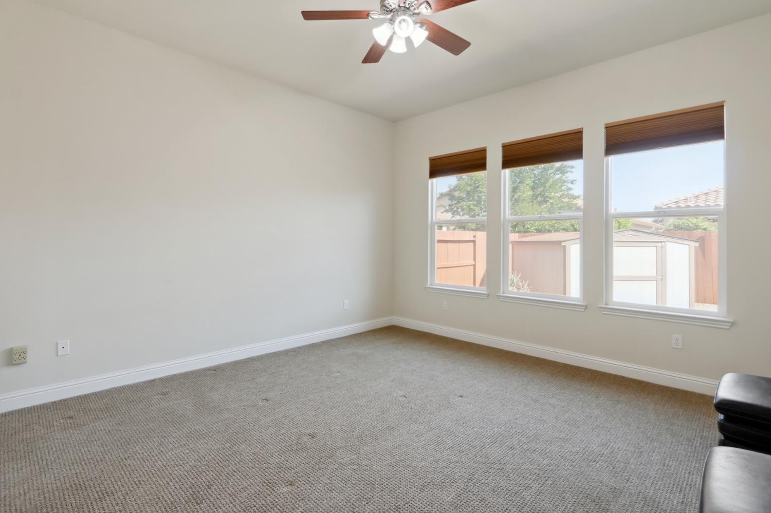 Detail Gallery Image 19 of 43 For 2398 Langtree Dr, Roseville,  CA 95747 - 2 Beds | 2 Baths