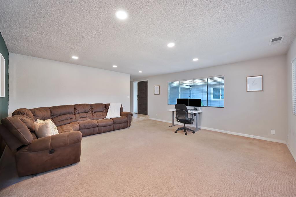 Coloma Road, Rancho Cordova, California image 18