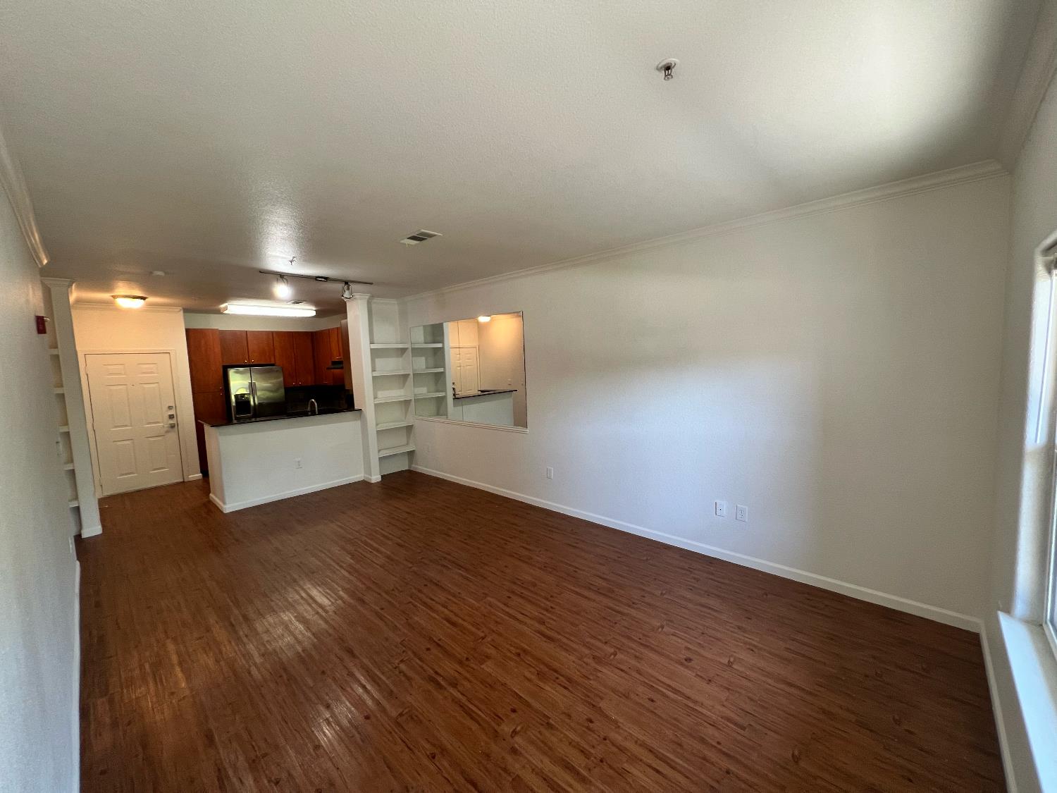 Detail Gallery Image 5 of 39 For 8434 Walerga Rd #1211,  Antelope,  CA 95843 - 2 Beds | 2 Baths