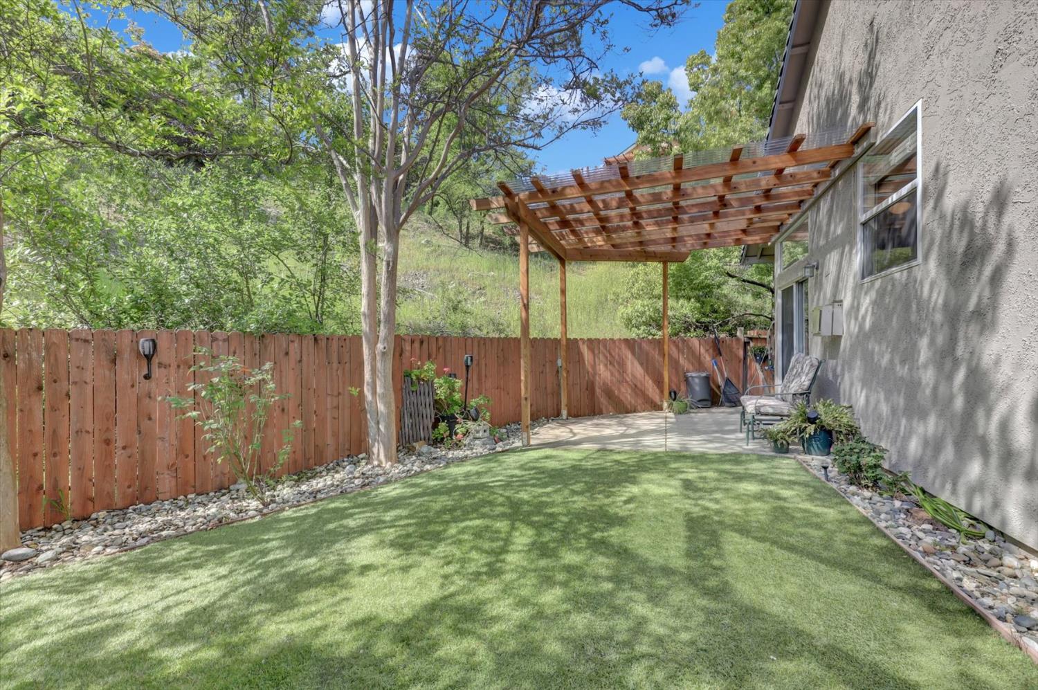 Silkwood Drive, Auburn, California image 38