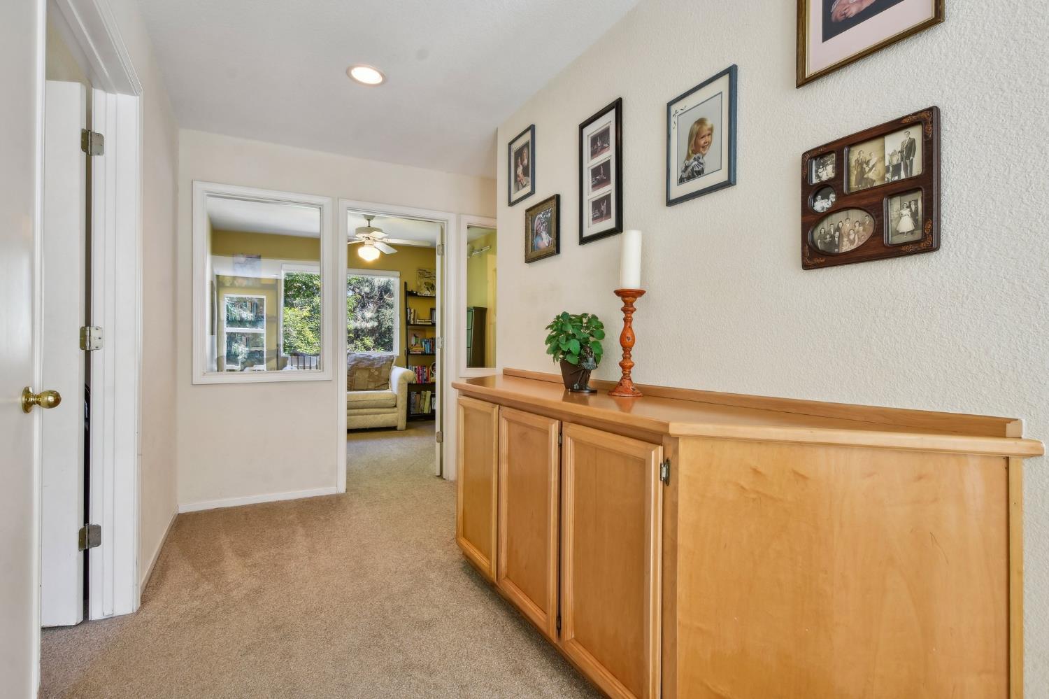 Detail Gallery Image 23 of 53 For 343 Coventry Cir, Folsom,  CA 95630 - 4 Beds | 2/1 Baths