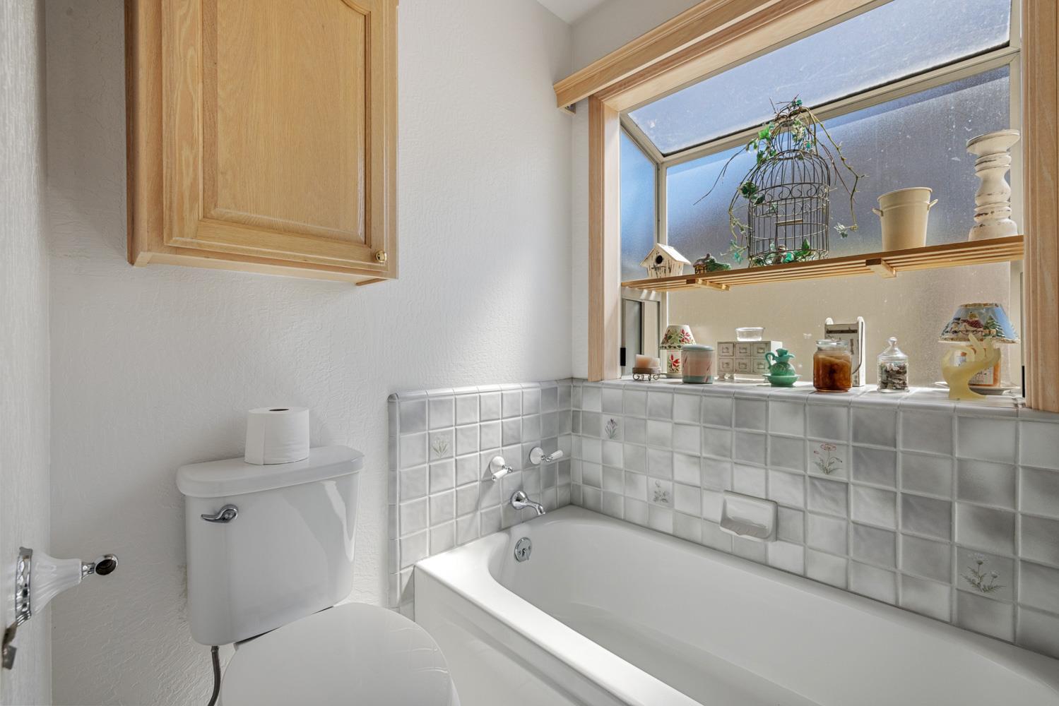Detail Gallery Image 24 of 43 For 6161 Iowa Dr, San Jose,  CA 95123 - 4 Beds | 3 Baths