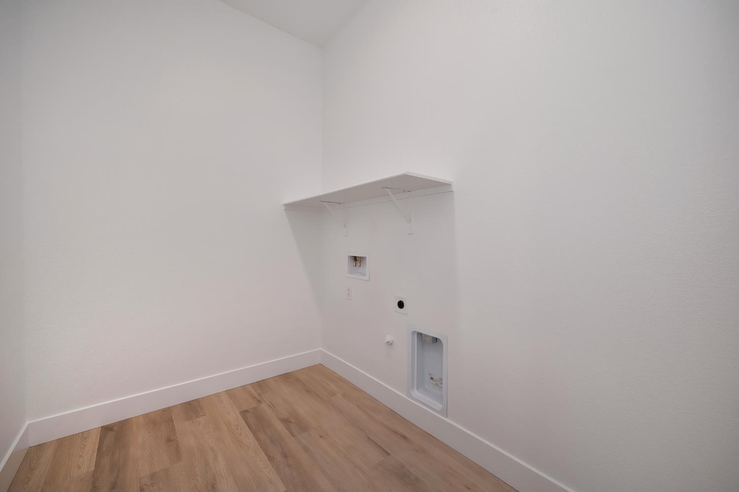 Detail Gallery Image 22 of 39 For 15045 via Sansovino, Sloughhouse,  CA 95683 - 3 Beds | 2 Baths