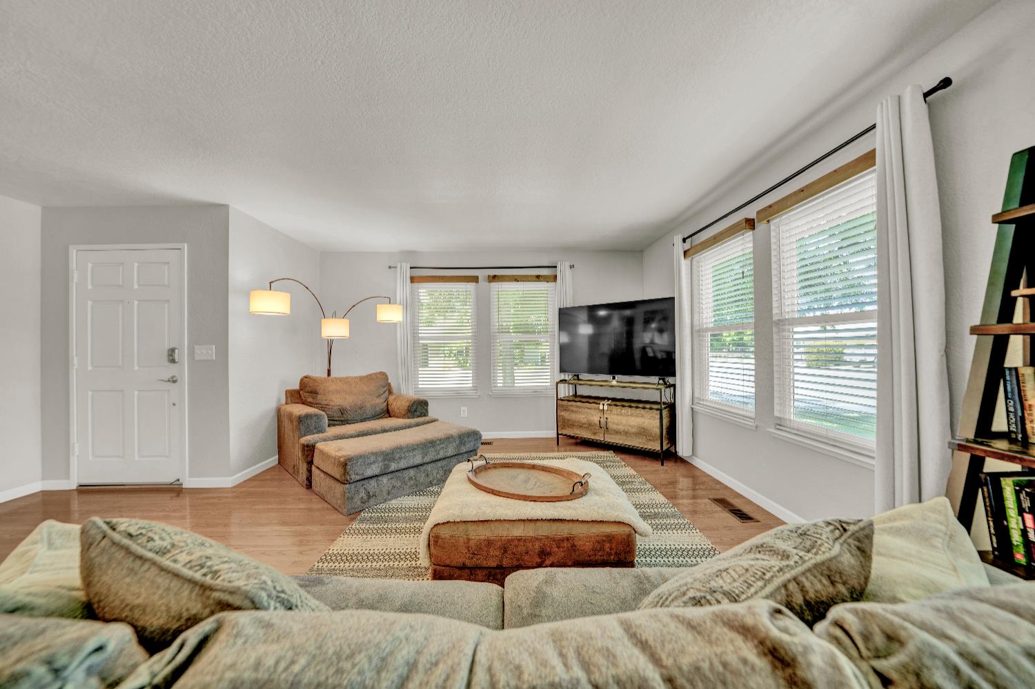Detail Gallery Image 8 of 42 For 1820 N Highlands Ave, Turlock,  CA 95382 - 3 Beds | 2 Baths