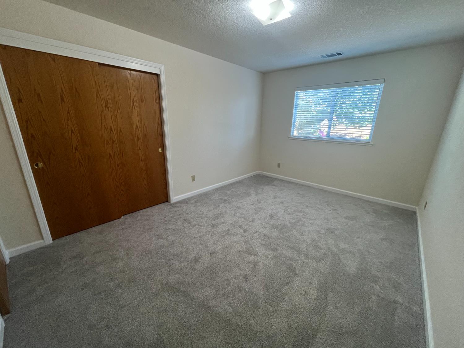 Detail Gallery Image 10 of 24 For 53 S Wallace Lake Dr, Wallace,  CA 95254 - 3 Beds | 2 Baths