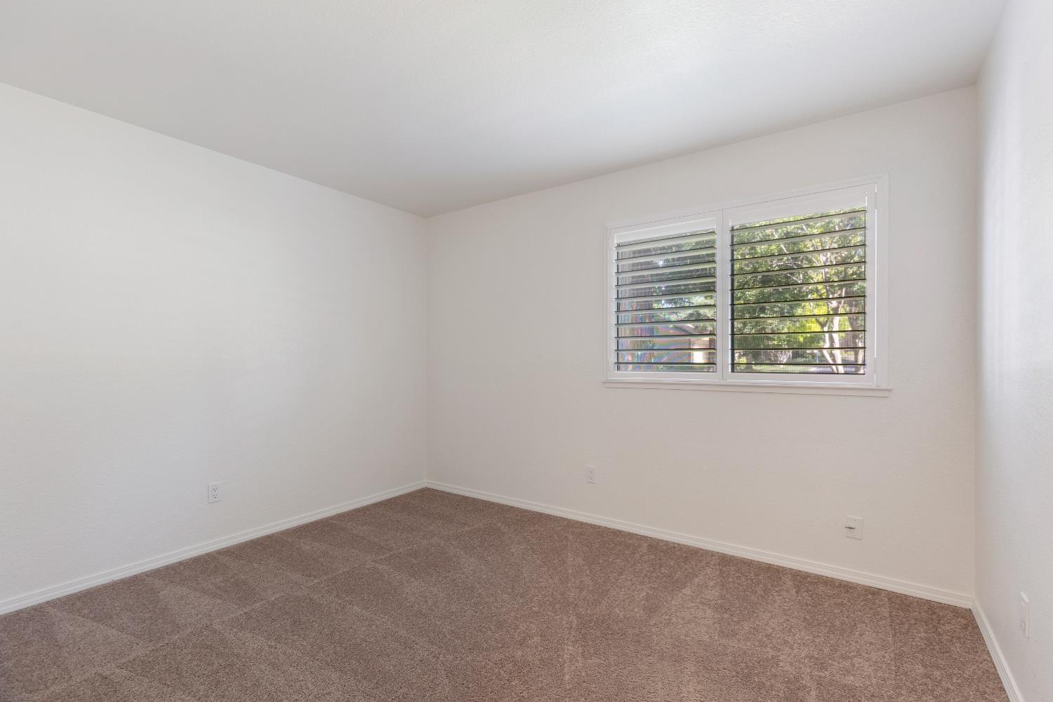 Detail Gallery Image 19 of 27 For 6401 El Porto Ln, Citrus Heights,  CA 95621 - 3 Beds | 2 Baths